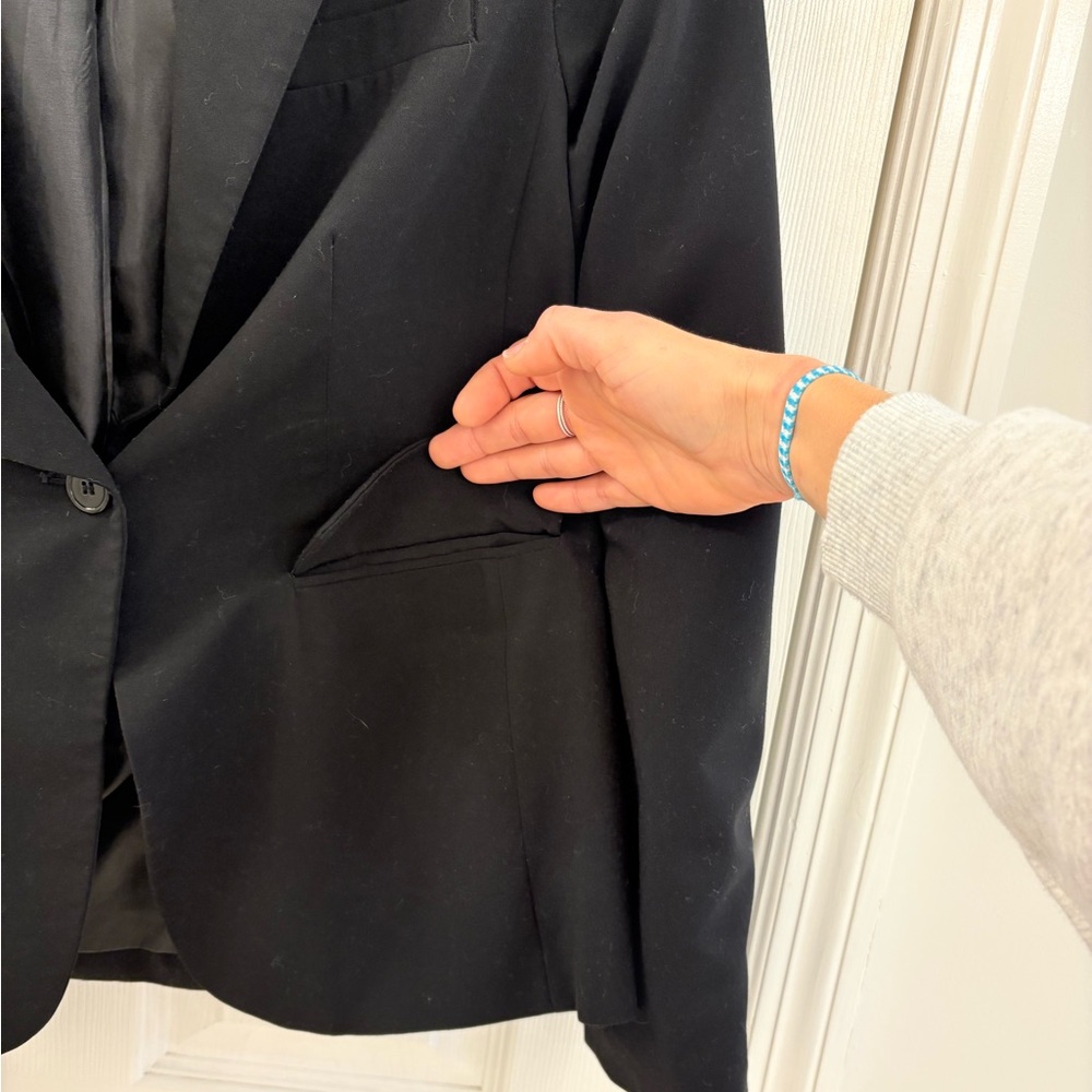 Chelsea & Theodore Black Blazer Size 6 - Picture 5 of 7